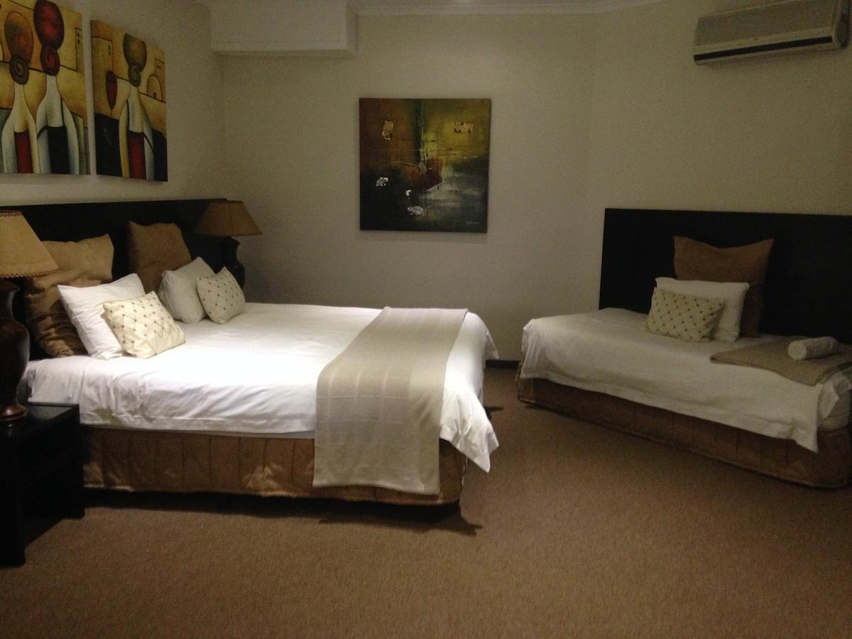 The Waterfront Country Lodge Vaalview Kamer foto